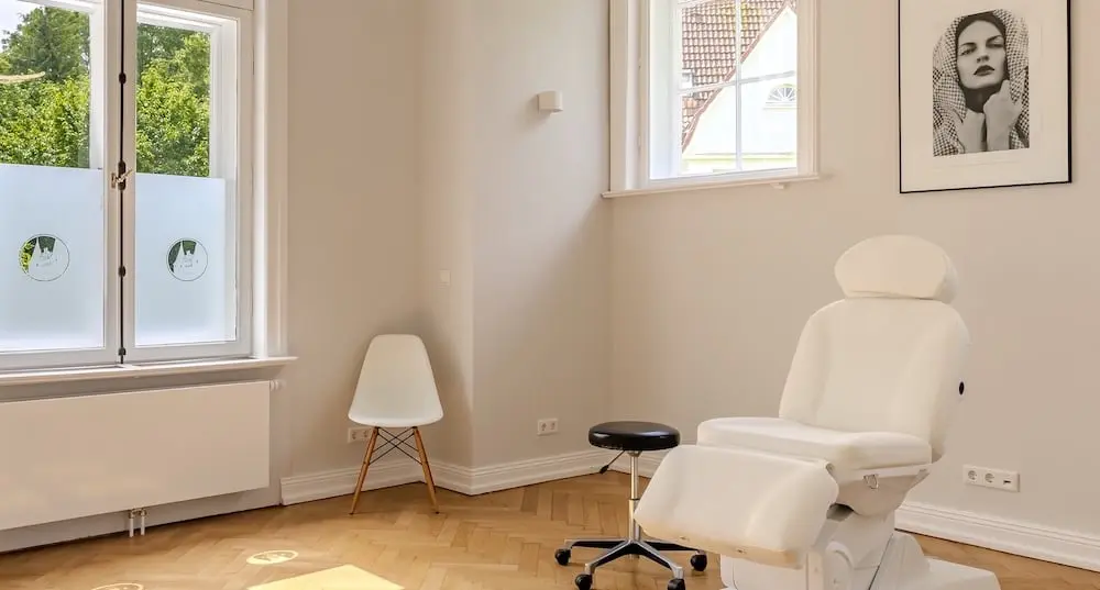 Plastisch-Ästhetische-Chirurgie Lübeck Holstentor Privatklinik